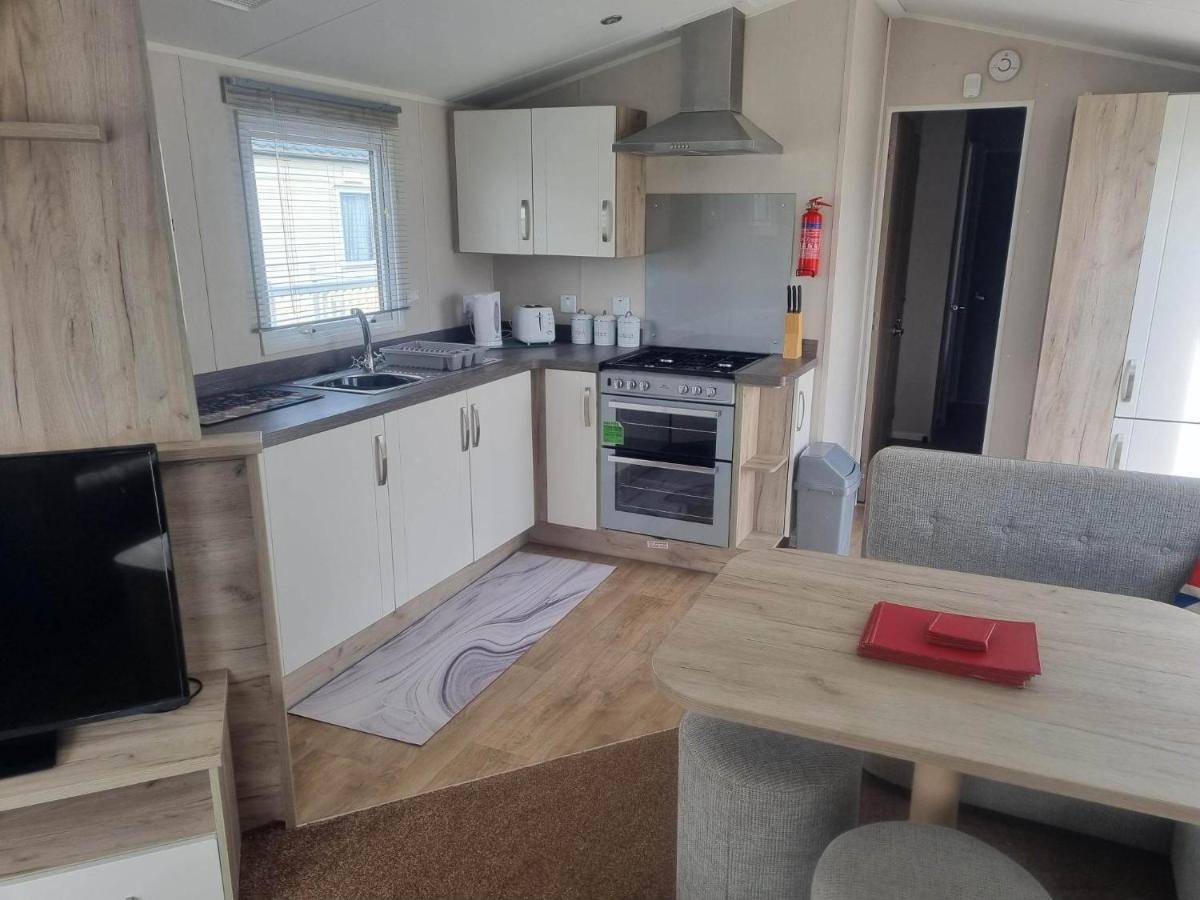 8 Berth 3 Bed Pg213 On The Golden Palm Apartment Chapel Saint Leonards